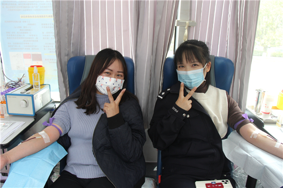 人民警察一心為民，捋袖捐血鐵血柔情——安康市公安局積極開展冬季獻(xiàn)血活動(dòng)