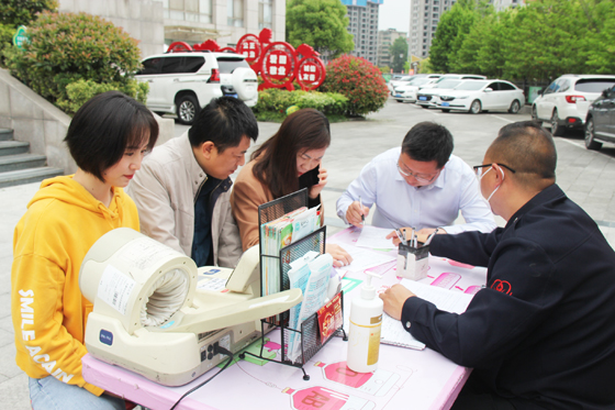 匯聚檢察愛心 踐行為民服務——安康市人民檢察院組織春季獻血活動